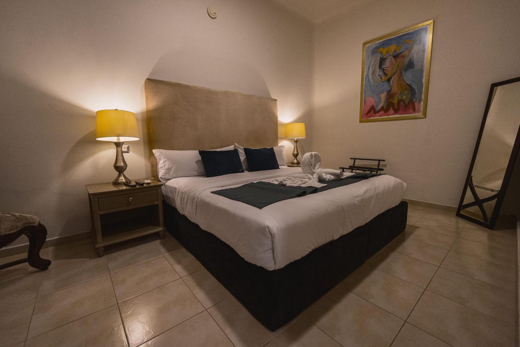 Artea Hotel Boutique (Adults Only) กัวดาลาฮารา ภายนอก รูปภาพ